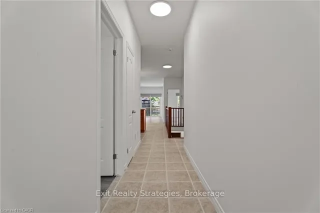 Additional image 4 of 68 Hallmark Tr Unit 39