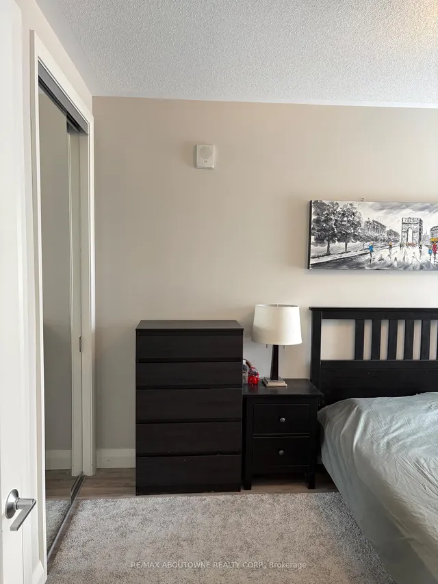 Additional image 7 of 118 King St Unit 419