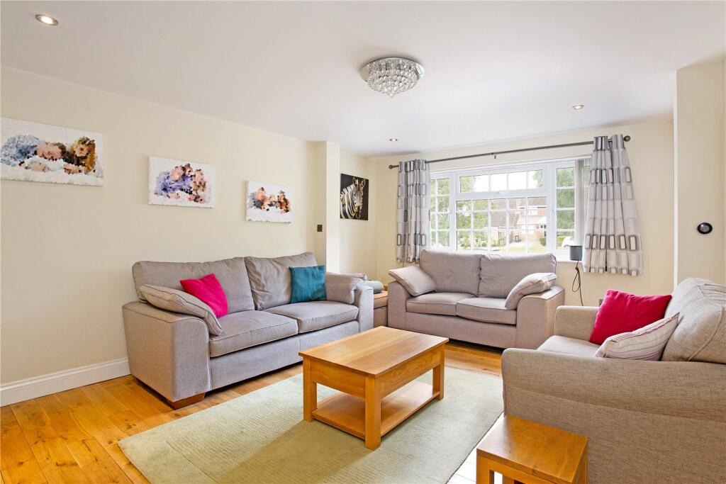 Additional image 4 of College Close, Flamstead, St. Albans, Hertfordshire, AL3