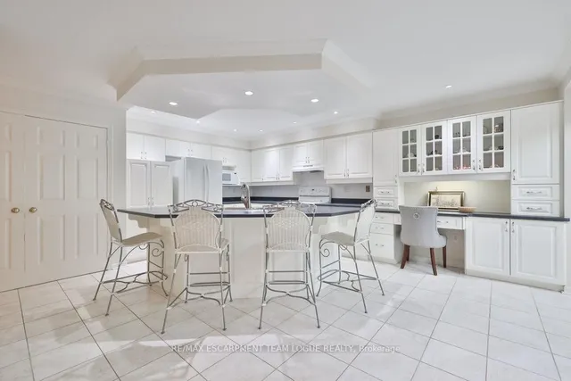 Additional image 4 of 2165 Country Club Dr Unit 16