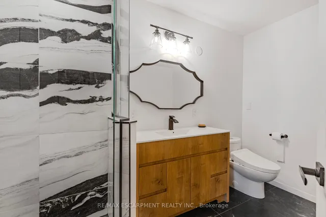 Additional image 21 of 2015 Cleaver Ave Unit 5