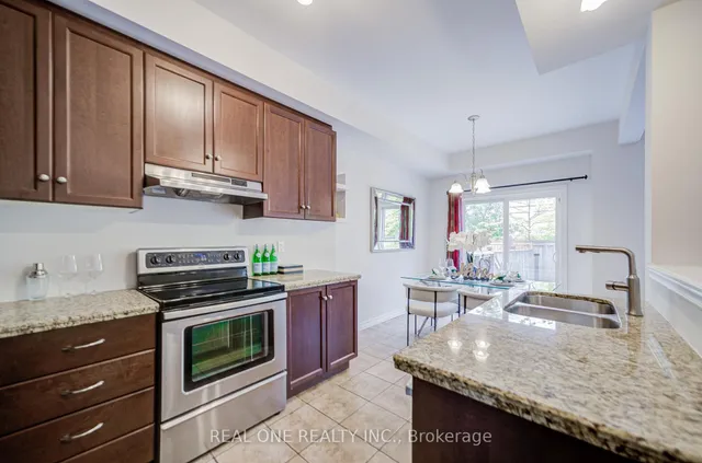 Additional image 21 of 36 Palacebeach Tr