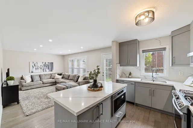 Additional image 7 of 402 Schreyer Cres