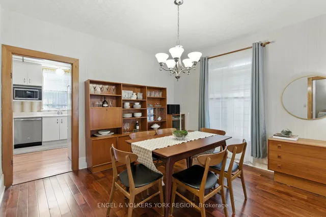 Additional image 4 of 484 John St