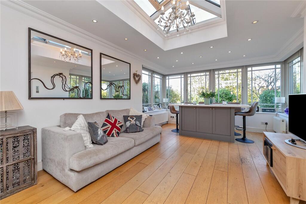 Additional image 39 of Halls Close, Hobbs Hill, Welwyn, AL6