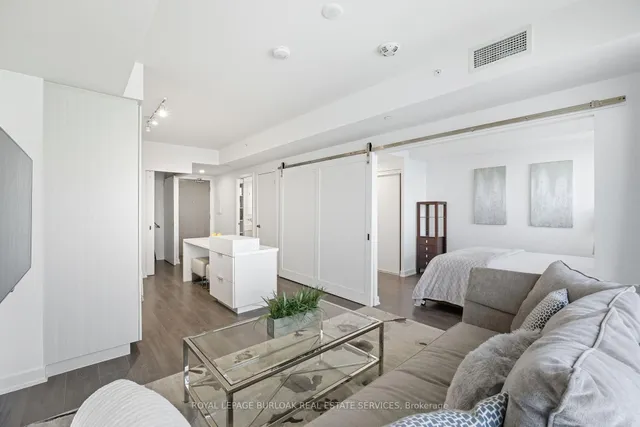 Additional image 10 of 370 Martha St Unit 1805