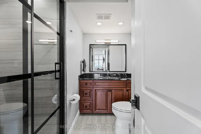 Additional image 20 of 40 Harrisford St Unit 1103