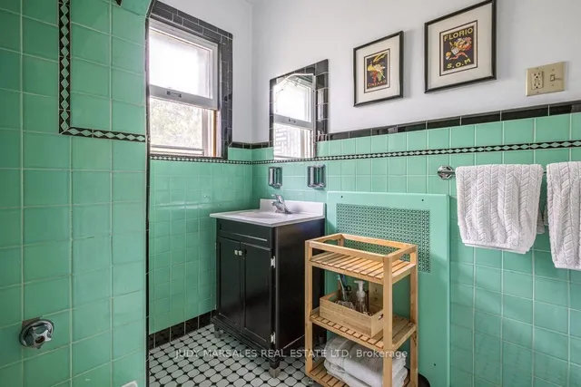 Additional image 27 of 125 Delaware Ave