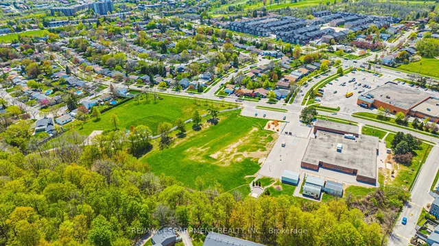 Additional image 37 of 2055 UPPER MIDDLE Rd Unit 1403