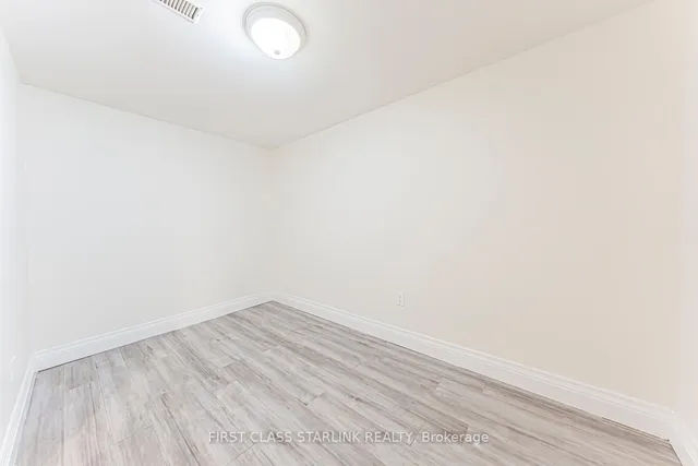 Additional image 28 of 621 Dynes Rd