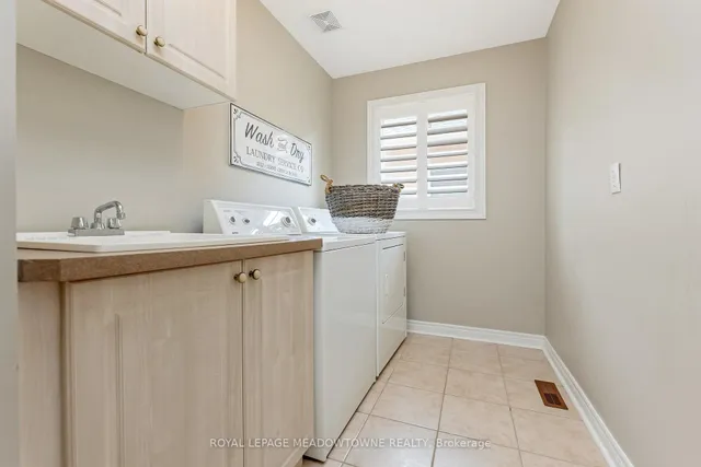 Additional image 24 of 331 Centennial Forest Dr