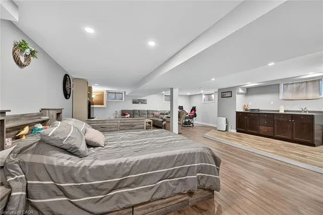 Additional image 35 of 3951 6 Hwy