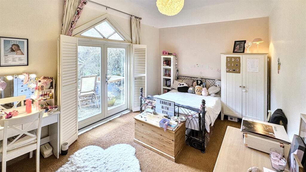 Additional image 11 of Wake Green Road, Moseley