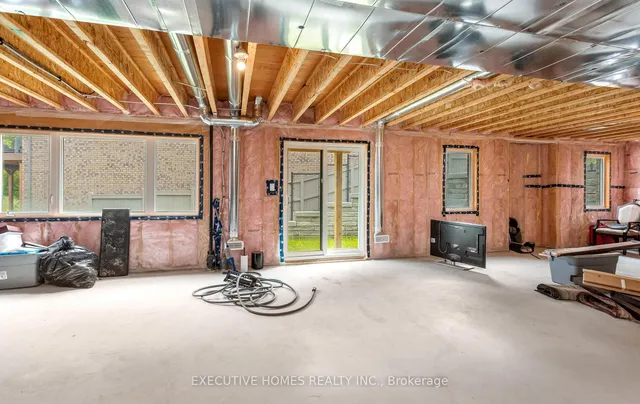 Additional image 42 of 77 Pond View Gate