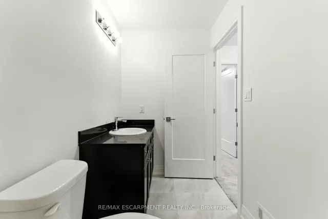 Additional image 41 of 4 Clear Valley Lane