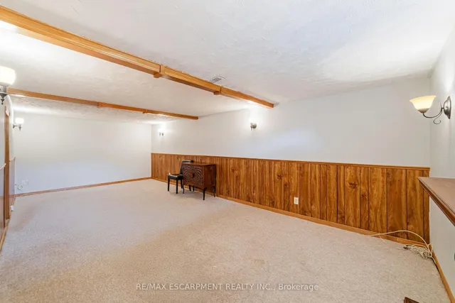 Additional image 26 of 111 BOSTON Cres