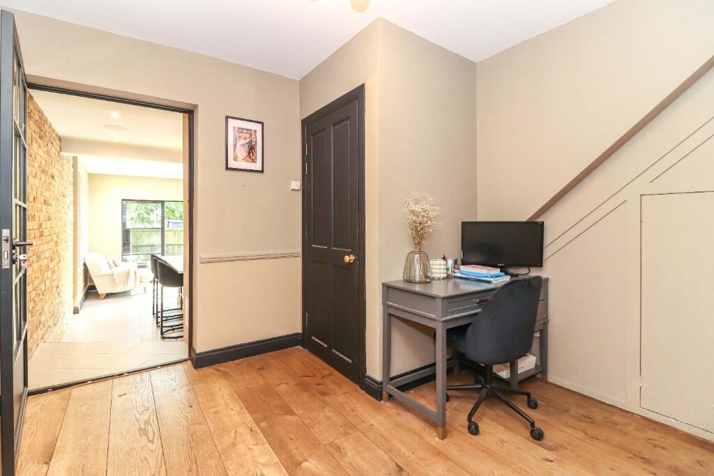 Additional image 6 of Worley Road, St. Albans, Hertfordshire, AL3