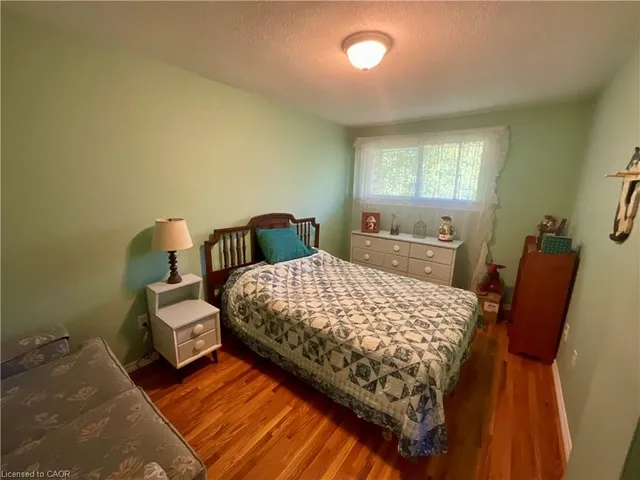 Additional image 13 of 4 Rosanne Cres