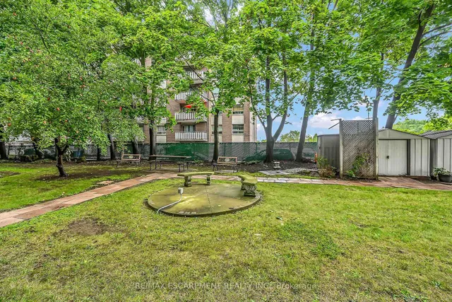 Additional image 27 of 11 Woodman Dr Unit 103