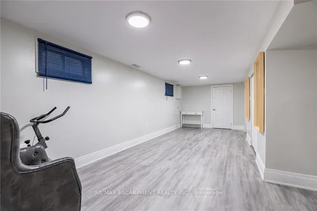 Additional image 28 of 5 Twinoaks Cres