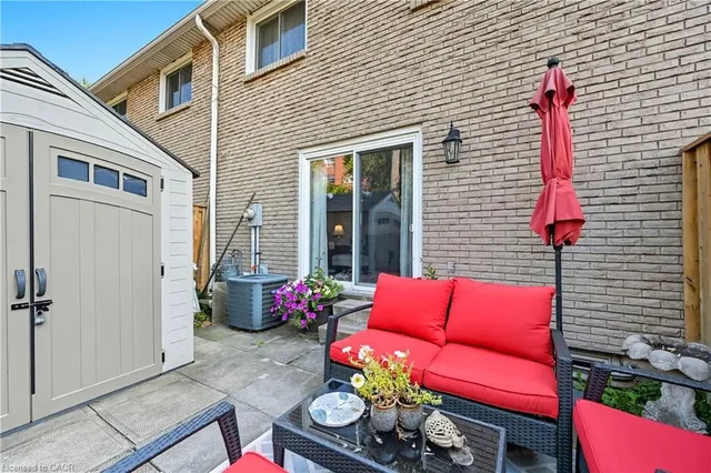 Additional image 38 of 151 Gateshead Cres Unit 30