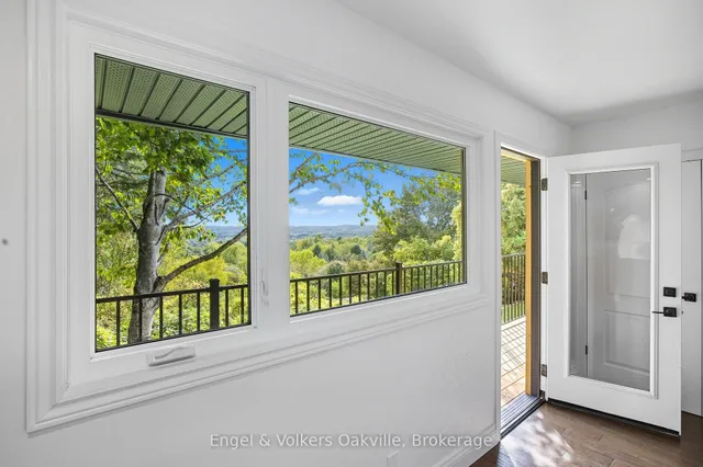 Additional image 20 of 50 Oak Ave