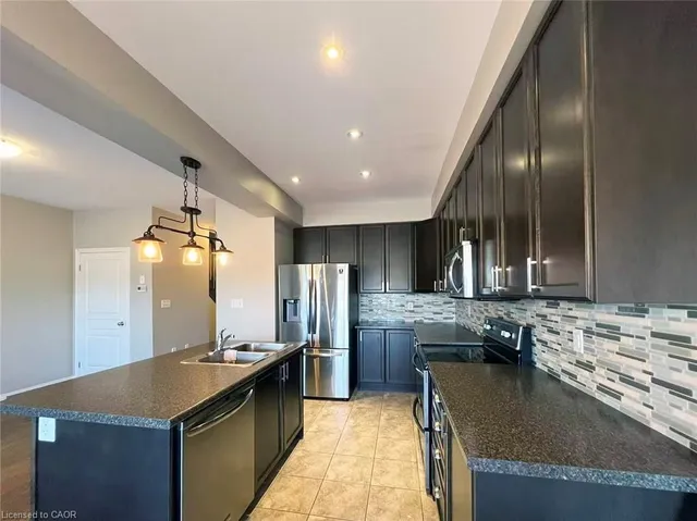 Additional image 11 of 370 Stonehenge Dr Unit 12