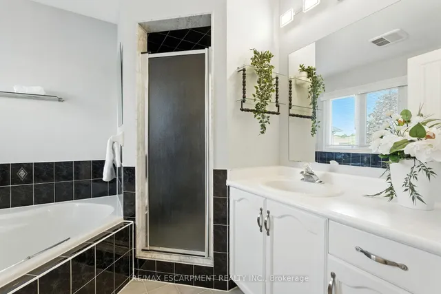 Additional image 21 of 88 Grindstone Way