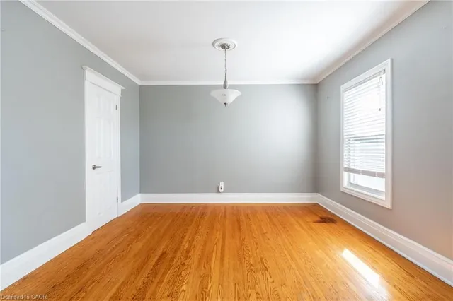 Additional image 11 of 39 Connaught Ave