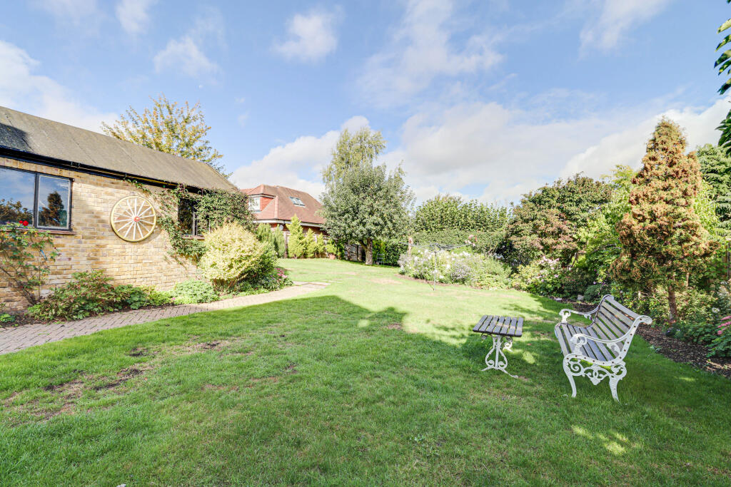 Additional image 27 of Jameson Road, Harpenden, Hertfordshire, AL5