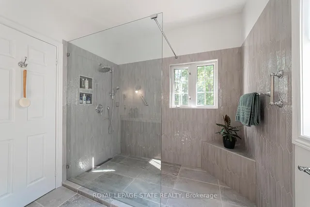 Additional image 30 of 19 Brydale Crt