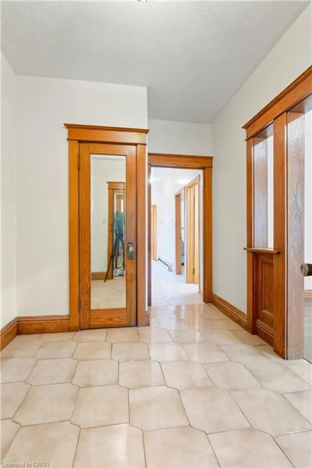 Additional image 2 of 11 Holton Ave