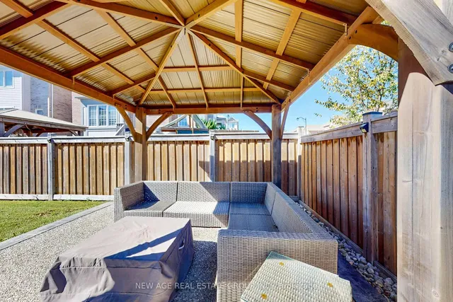 Additional image 48 of 153 Whitlock Ave