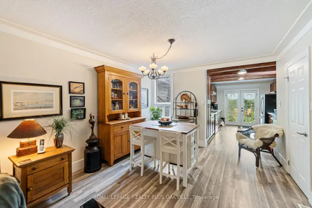 Additional image 7 of 100 Case St