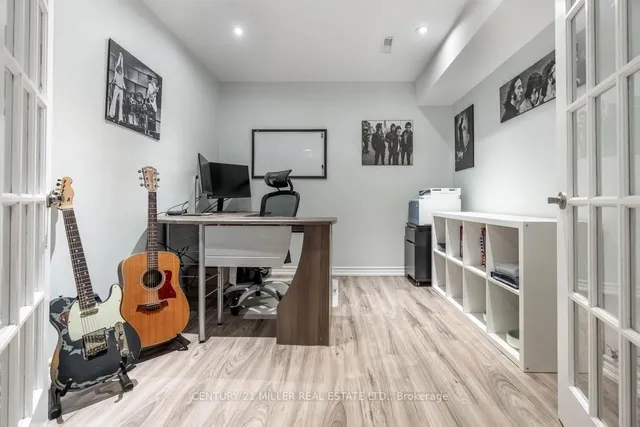 Additional image 26 of 444 Carbert Cres