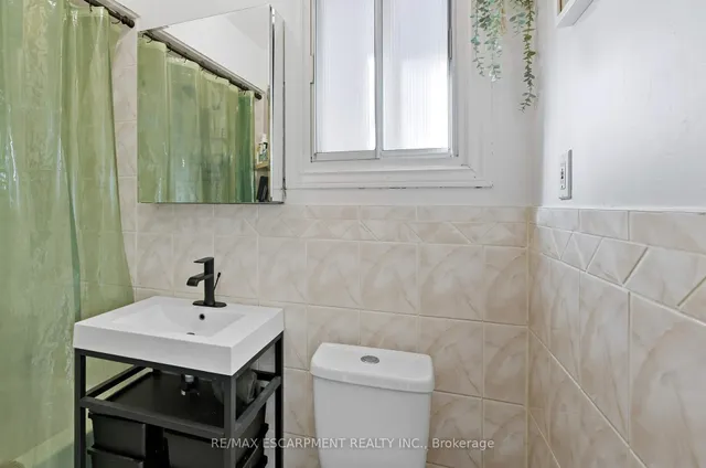 Additional image 14 of 249 Bay St