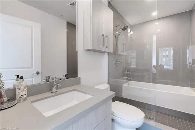 Additional image 14 of 2007 James St Unit 409