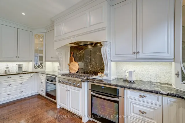 Additional image 18 of 131 Lowden Ave