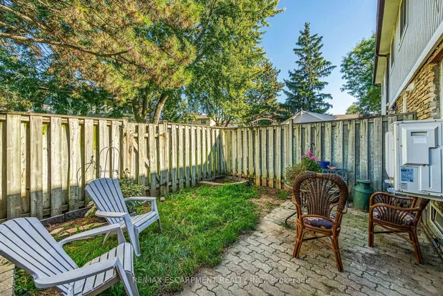 Additional image 33 of 341 Wilson Dr Unit 16