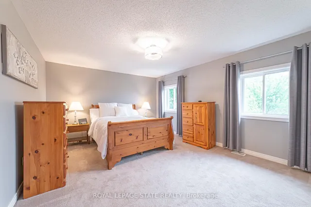 Additional image 29 of 120 Sundial Cres