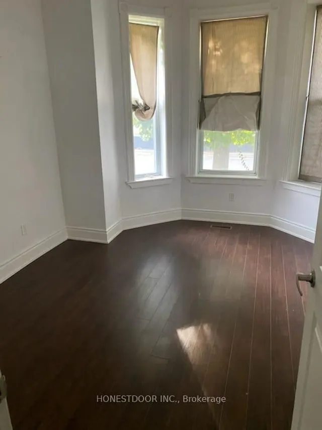 Additional image 13 of 103 Victoria Ave