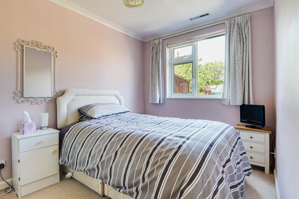 Additional image 4 of Villiers Crescent, St Albans, AL4