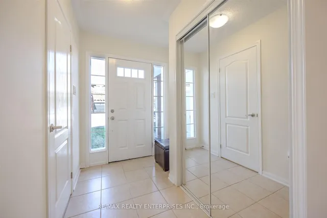 Additional image 6 of 568 Attenborough Terr