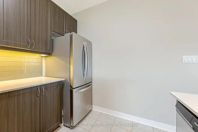 Additional image 9 of 33 Whitmer St Unit 609