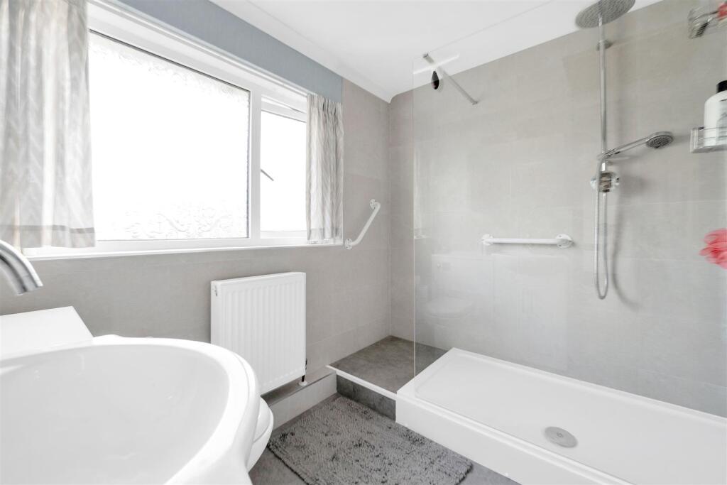 Additional image 10 of Haslingden Close, Harpenden
