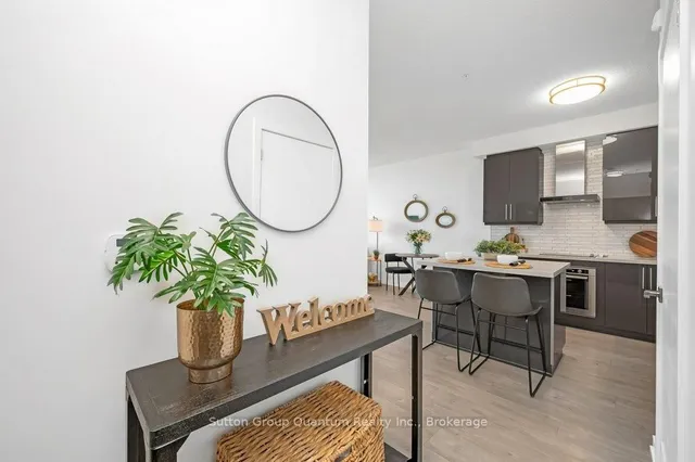 Additional image 3 of 2093 Fairview St Unit 2010