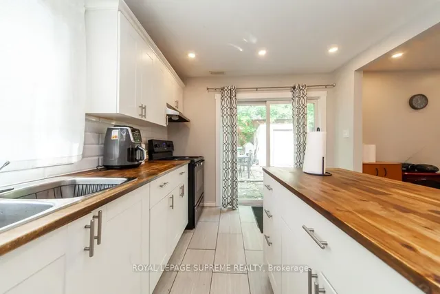 Additional image 14 of 13 Robins Ave