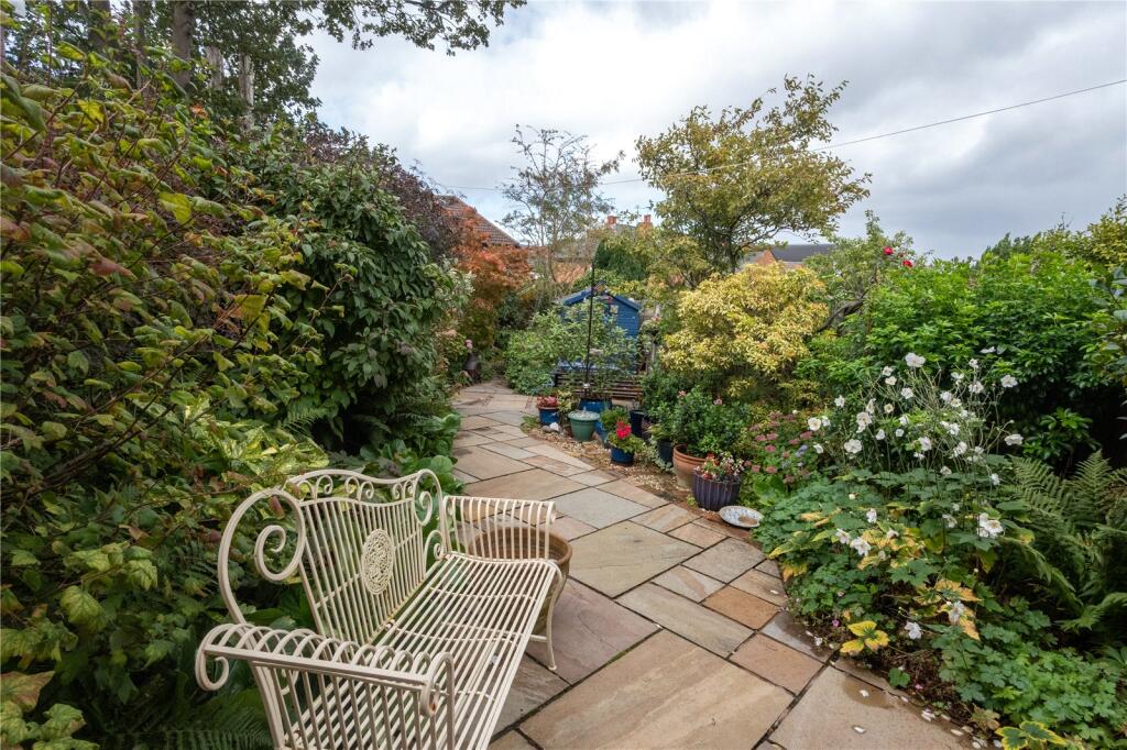 Additional image 4 of Woodlands Road, Sparkhill, Birmingham, B11