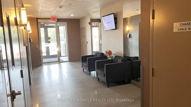 Additional image 5 of 383 Main St E Unit 502