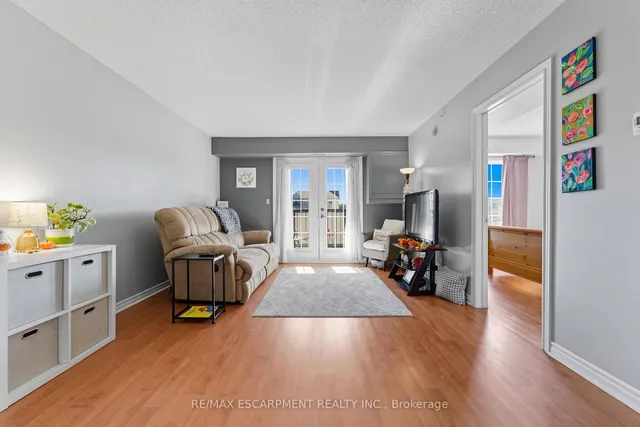 Additional image 4 of 1421 Walker's Line Unit 304